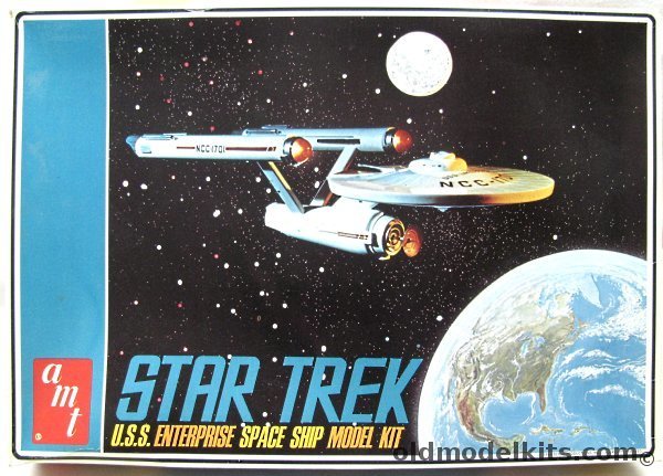 AMT 1/635 Star Trek (TV Series) USS Enterprise - Light Up Version, S951 plastic model kit